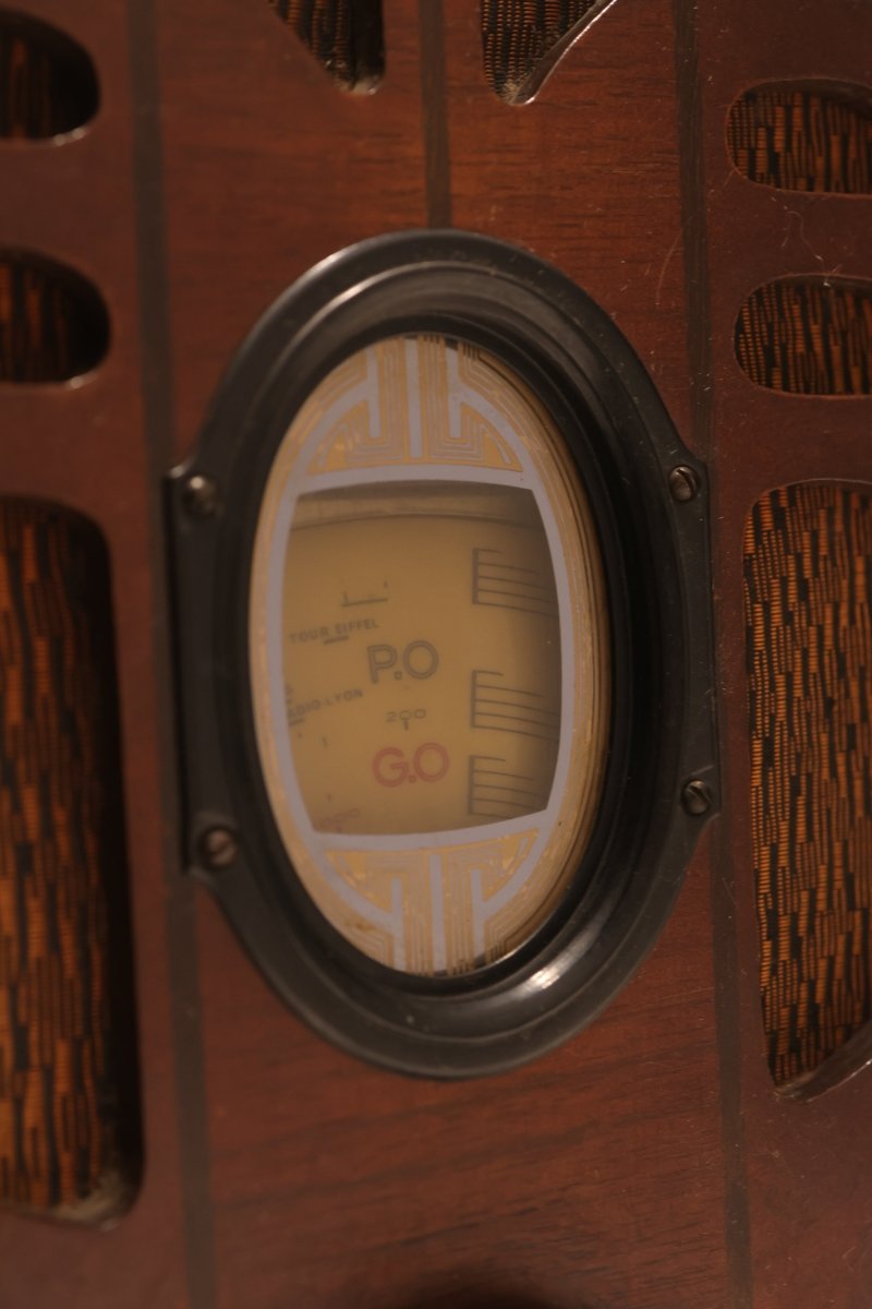 Radio Bluetooth Artisanale Vintage de 1951 - radio - vintage - bluetooth - tsf - dab - modernisation - retrofit