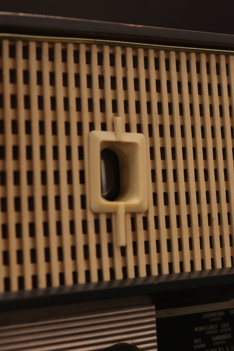 Radio Bluetooth Clarville Vintage de 1958 - radio - vintage - bluetooth - tsf - dab - modernisation - retrofit