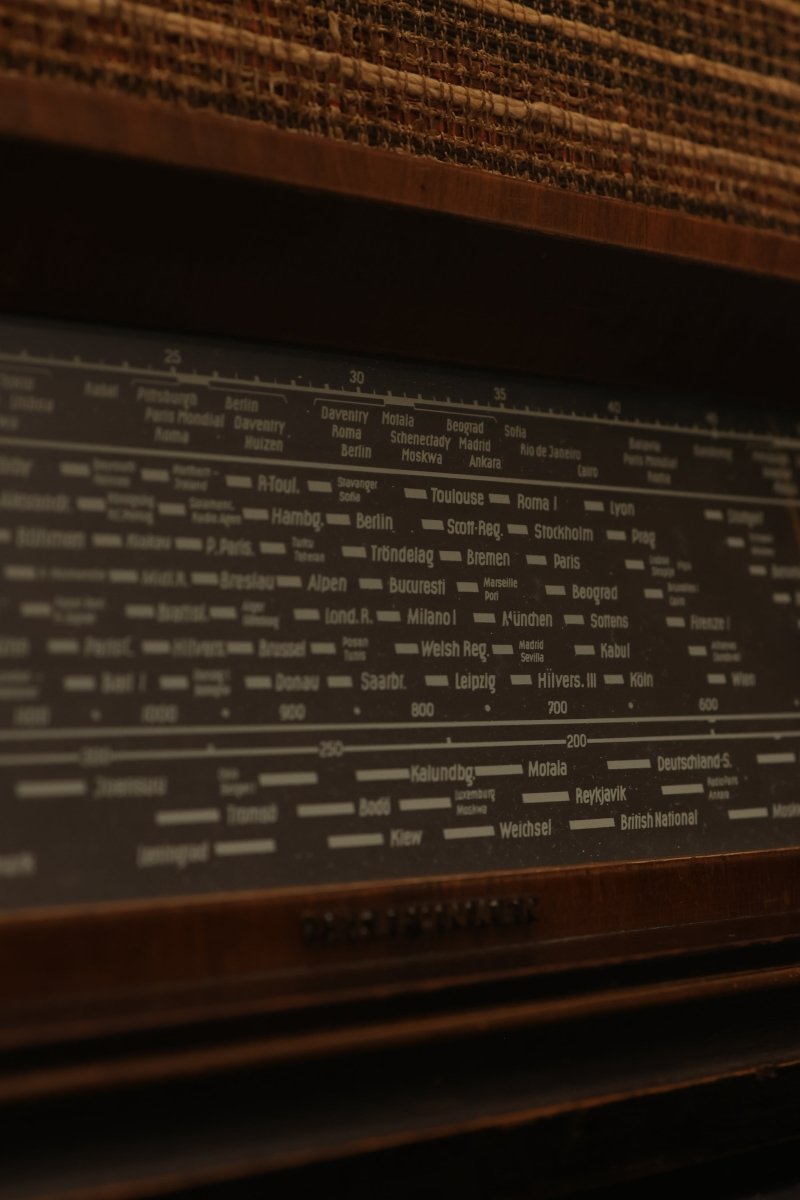 Radio Bluetooth Telefunken Vintage de 1941 - radio - vintage - bluetooth - tsf - dab - modernisation - retrofit