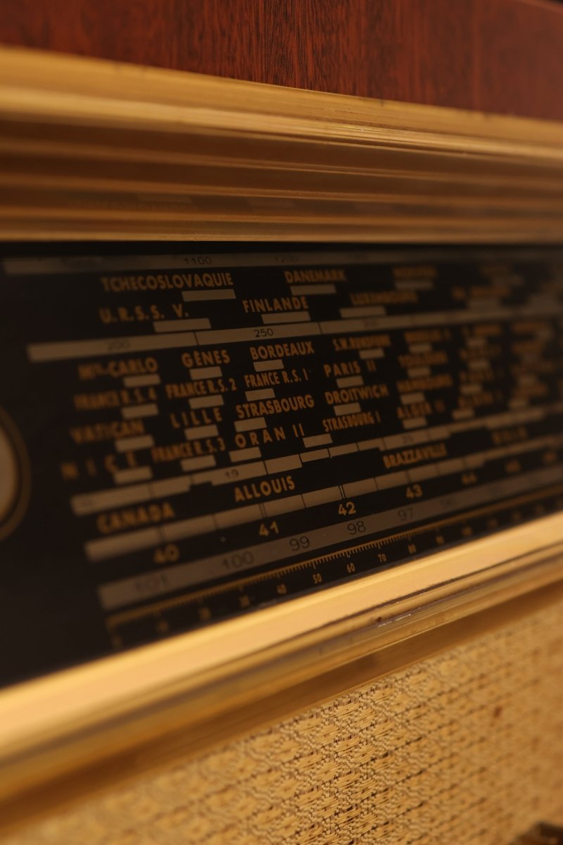 Radio Bluetooth Ducretet Thomson Vintage de 1954 - radio - vintage - bluetooth - tsf - dab - modernisation - retrofit