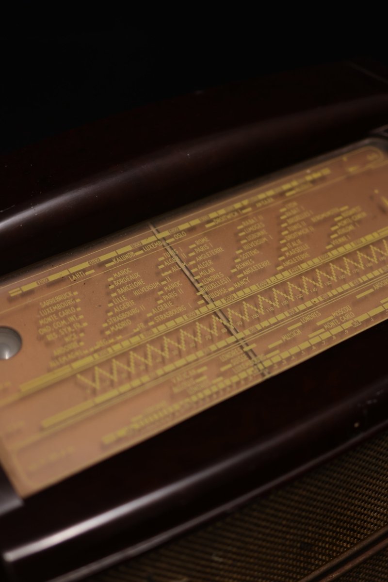 Radio Bluetooth Philips Vintage de 1949 - radio - vintage - bluetooth - tsf - dab - modernisation - retrofit