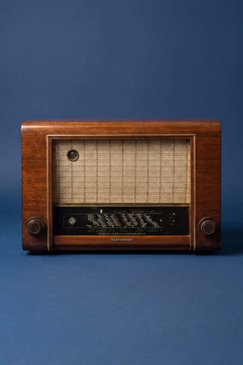 Radio Bluetooth Telefunken Vintage de 1952 - radio - vintage - bluetooth - tsf - dab - modernisation - retrofit