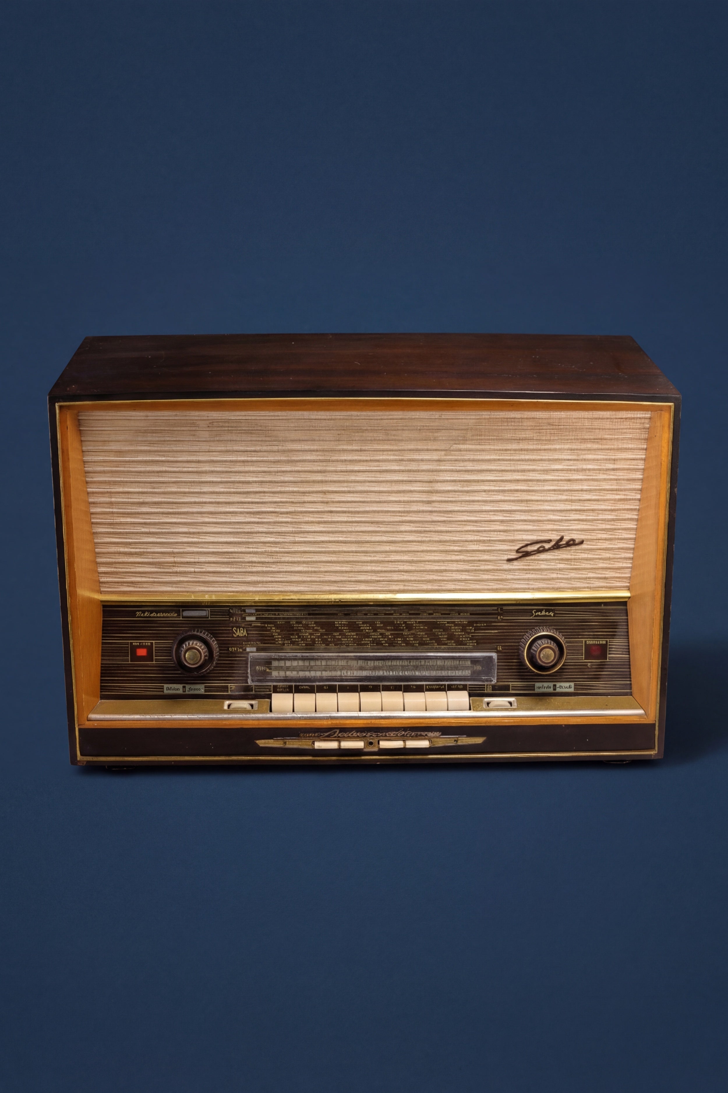 Radio Bluetooth Saba Vintage de 1959