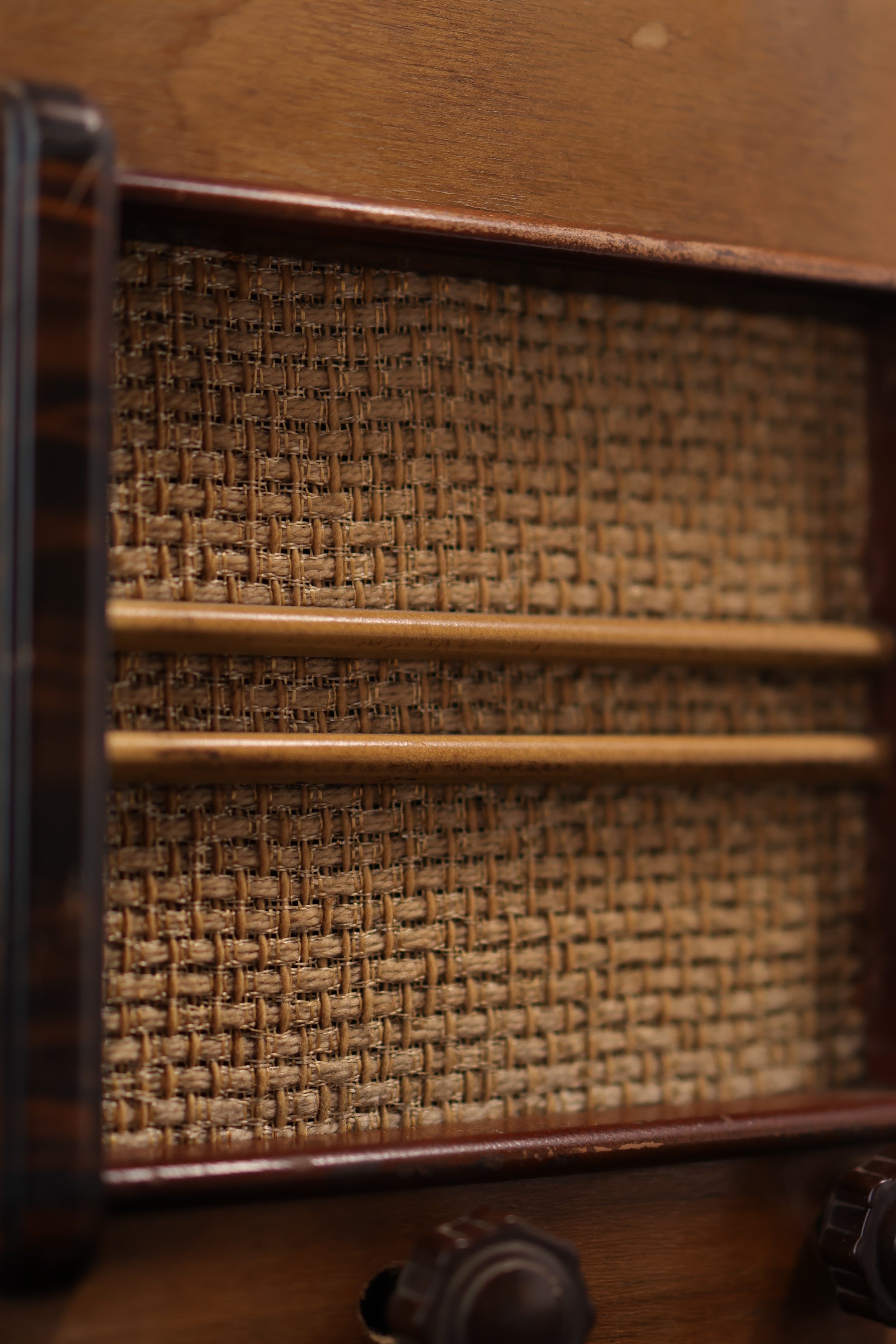 Radio Bluetooth Artisanale Vintage de 1952