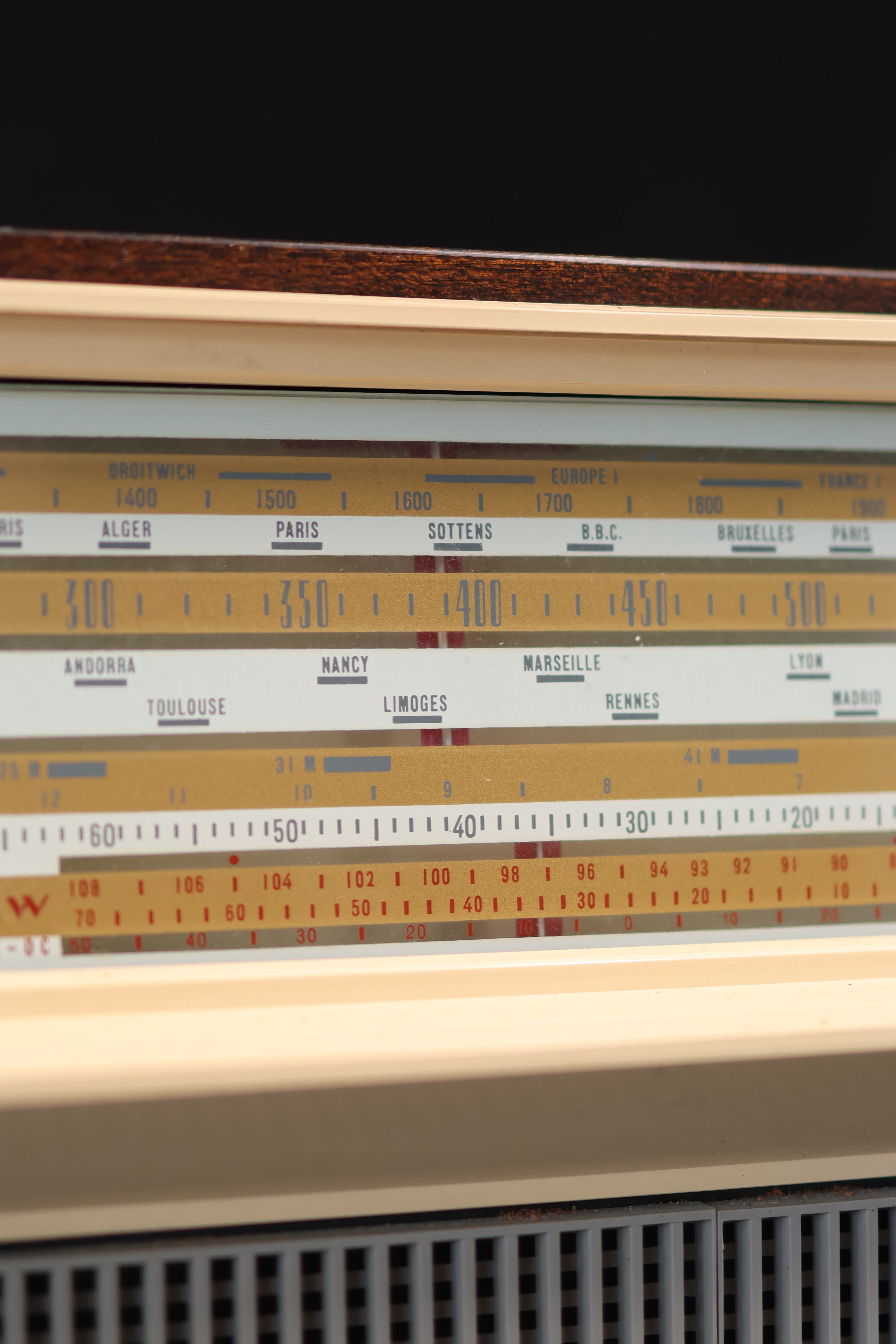 Radio Bluetooth Schneider Vintage de 1961