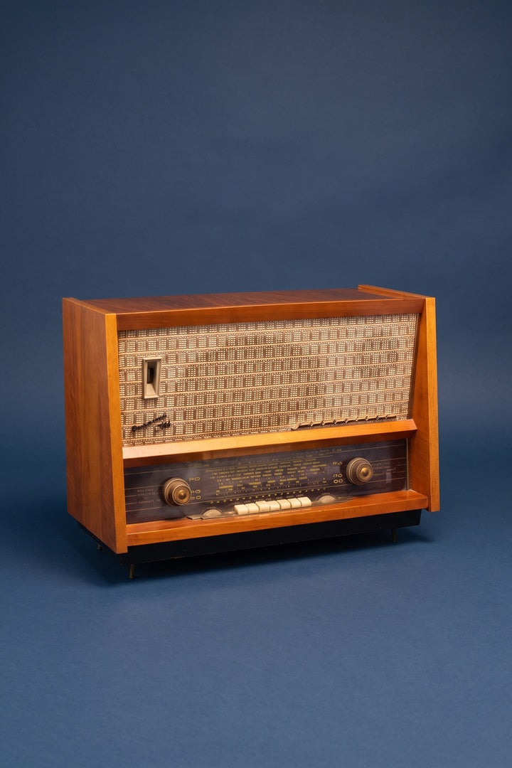 Radio Bluetooth Schneider Vintage de 1959 - modernisation Bluetooth A.bsolument