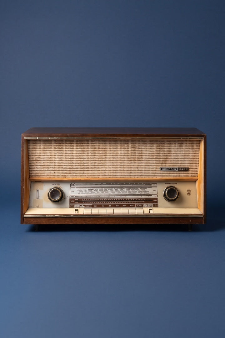 Radio Bluetooth Grundig Vintage de 1959 - photo 2