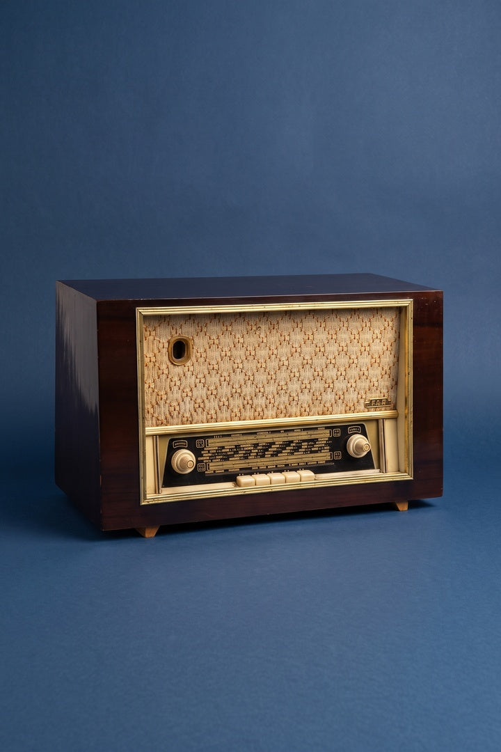 Radio Bluetooth F.A.R Vintage de 1956 - modernisation Bluetooth A.bsolument