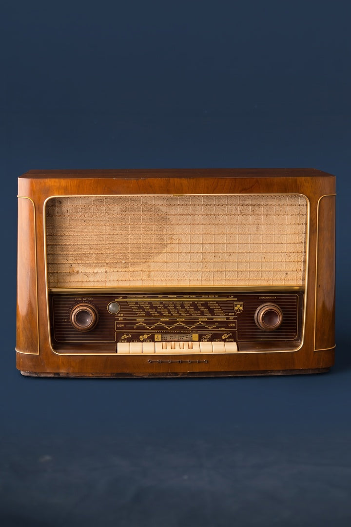 Radio Bluetooth Grundig Vintage de 1960 - photo 2