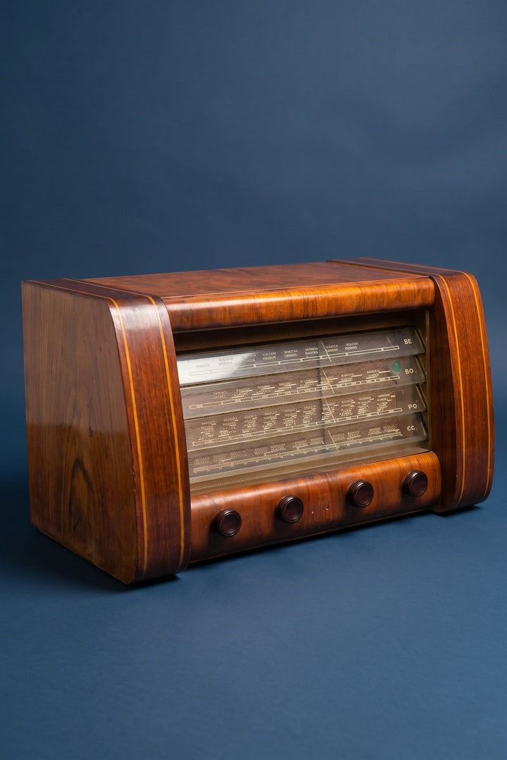Radio Bluetooth Zéphyradio Vintage de 1953 - modernisation Bluetooth A.bsolument