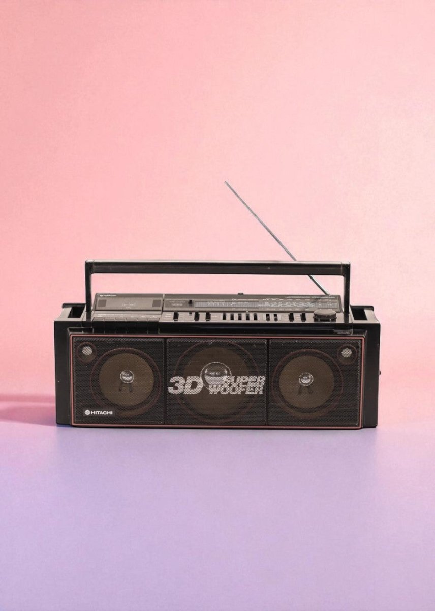 Boombox Bluetooth Hitachi Vintage 80’S - radio - vintage - bluetooth - tsf - absolument - dab - modernisation - retrofit