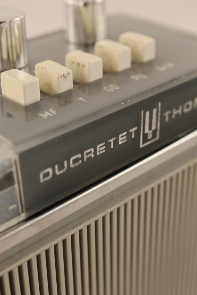 Transistor Bluetooth Ducretet Thomson Vintage 70’S - radio - vintage - bluetooth - tsf - absolument - dab - modernisation - retrofit