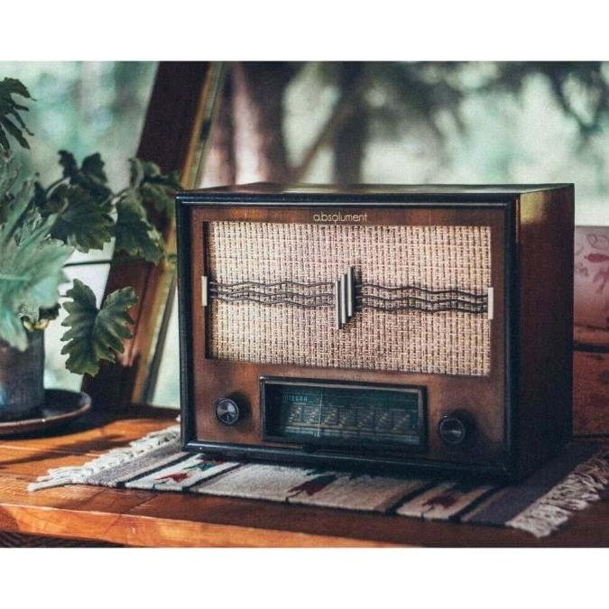 L'invention de la radio, une révolution de la communication. - A.bsolument - Radios Vintage Bluetooth | Fabrication française
