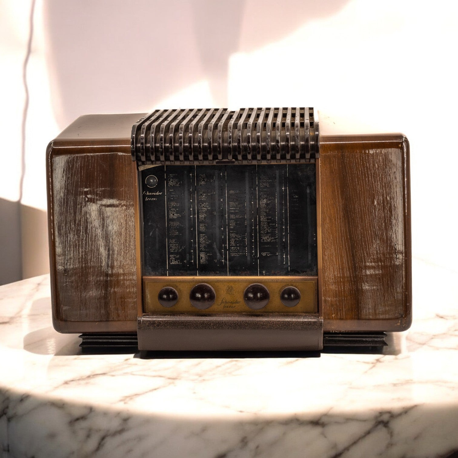 Radio Bluetooth Schneider Vintage 50’S - A.bsolument - absolument -radio - vintage - prodige - bluetooth
