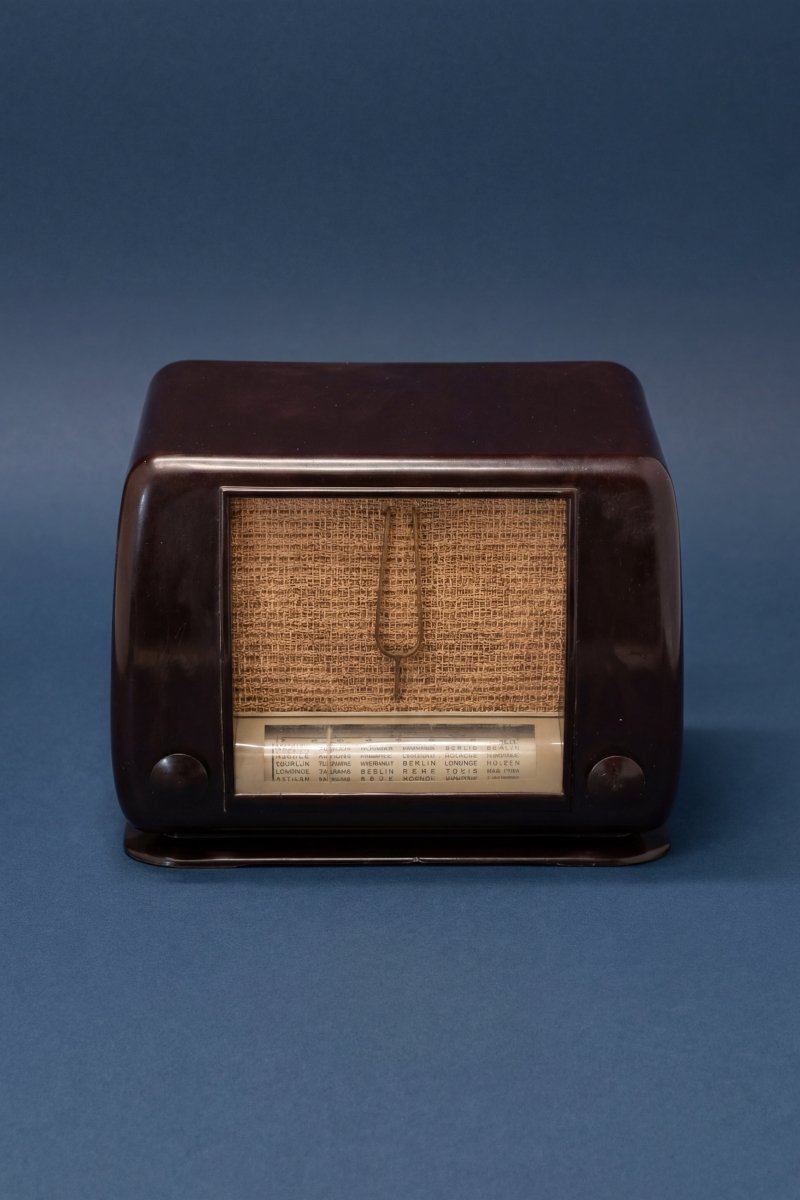 Radio Bluetooth Ducretet - Thomson Vintage 40’s - radio - vintage - bluetooth - tsf - dab - modernisation - retrofit