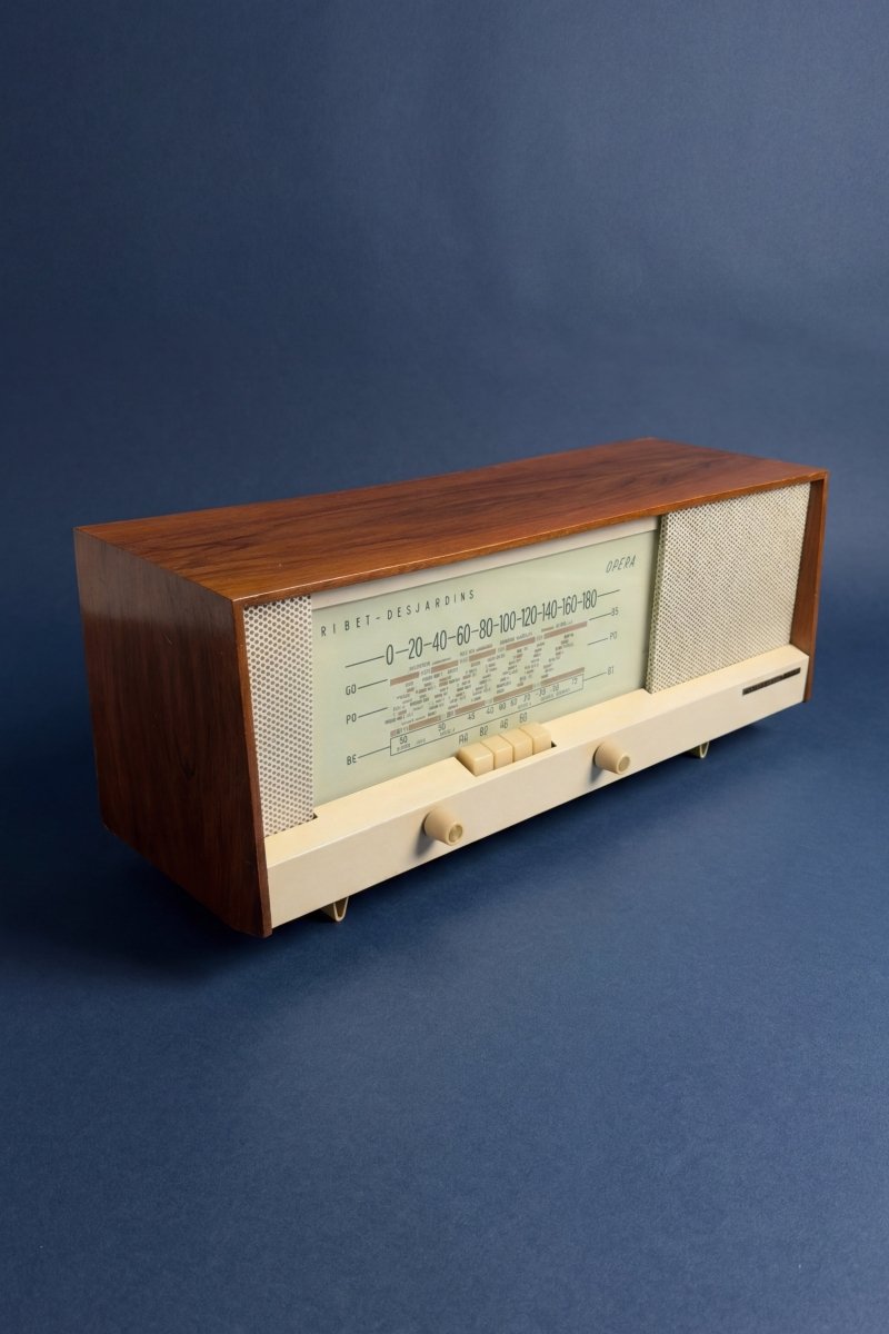 Radio Bluetooth Ribet Desjardins Vintage de 1960 - radio - vintage - bluetooth - tsf - dab - modernisation - retrofit