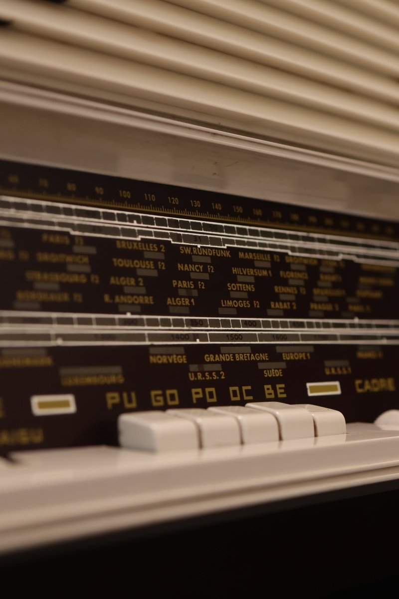 Radio Bluetooth Ducretet Thomson Vintage de 1958 - radio - vintage - bluetooth - tsf - dab - modernisation - retrofit