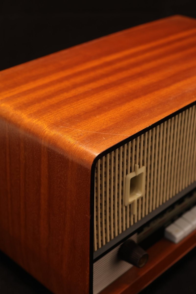 Radio Bluetooth Clarville Vintage de 1958 - radio - vintage - bluetooth - tsf - dab - modernisation - retrofit