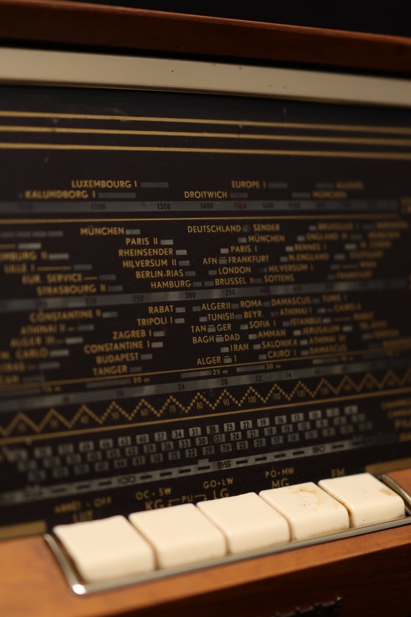 Radio Bluetooth Philips Vintage de 1955 - radio - vintage - bluetooth - tsf - dab - modernisation - retrofit