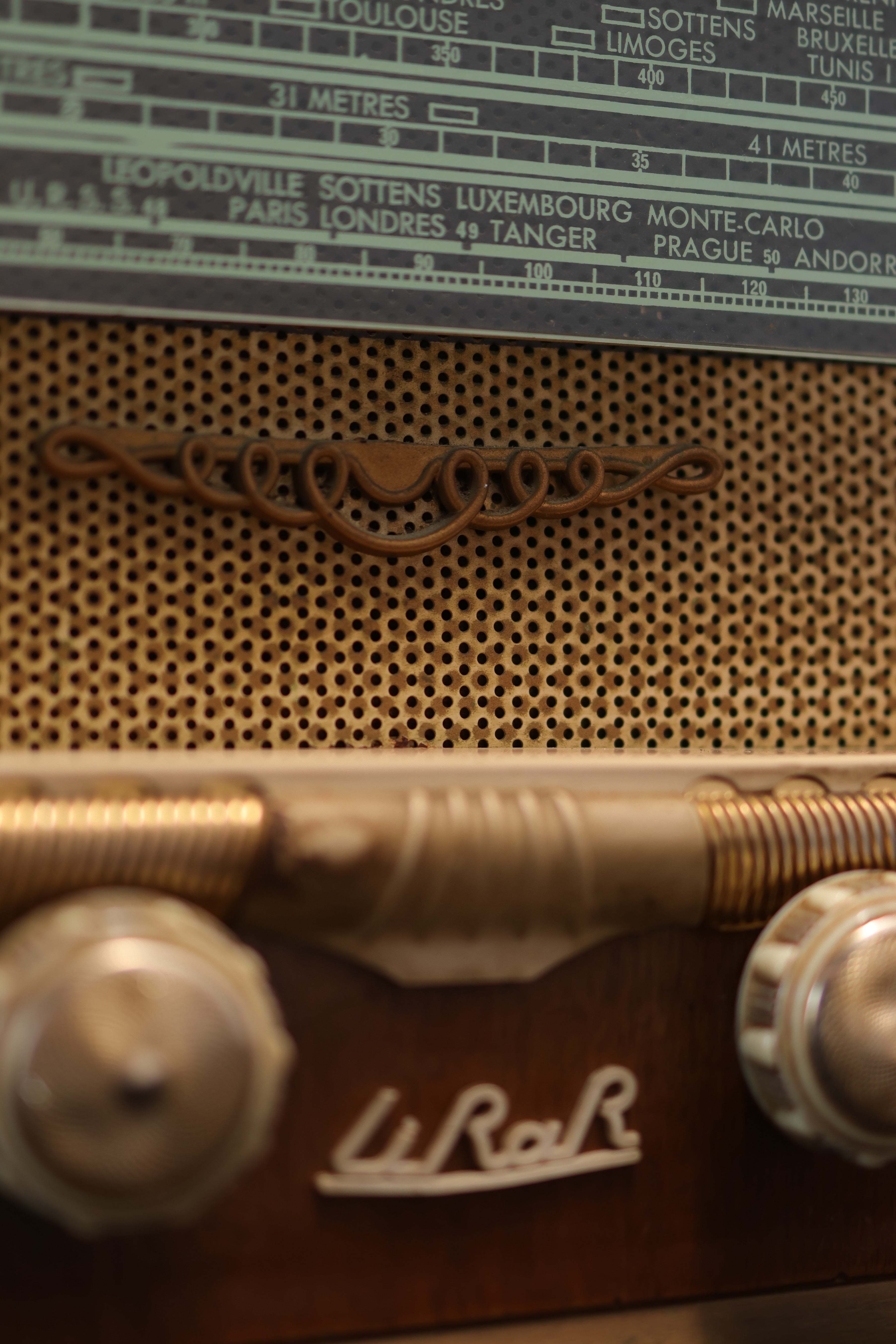 Radio Bluetooth Lirar Vintage de 1952