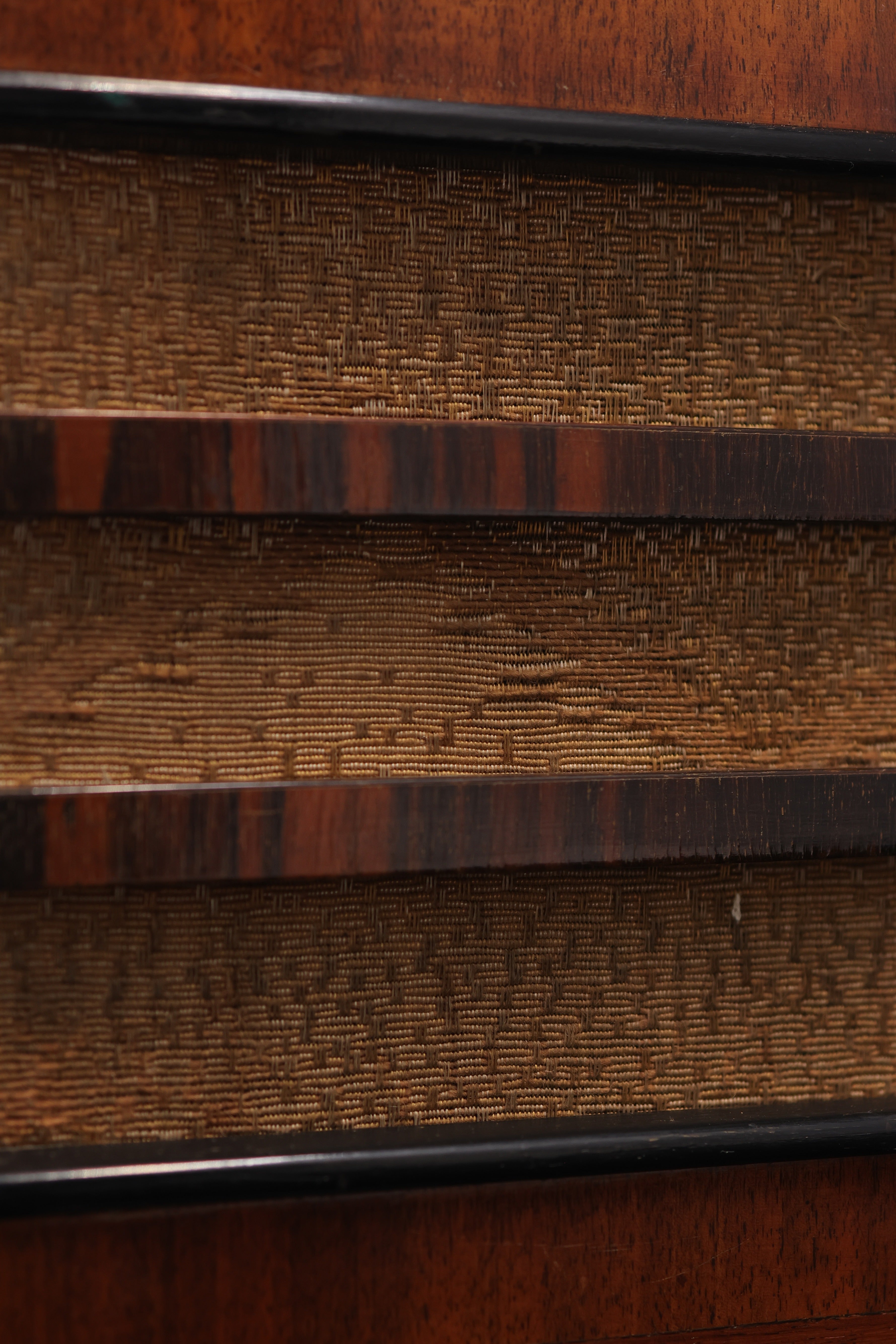 Radio Bluetooth Artisanale Vintage de 1946