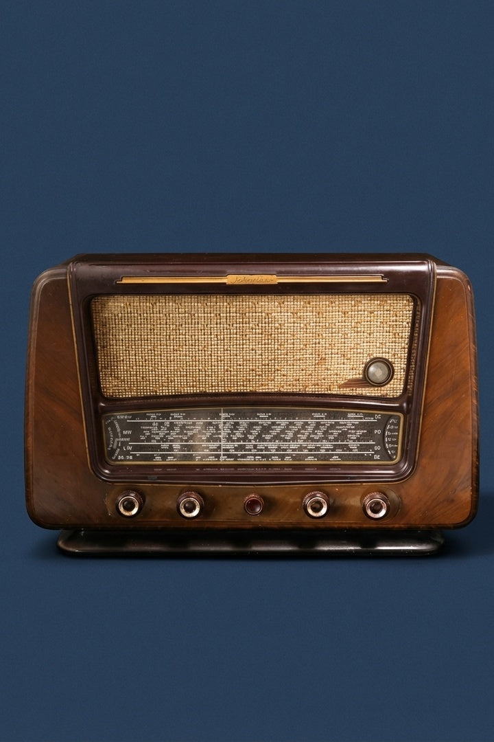 Radio Bluetooth Schneider Vintage de 1955
