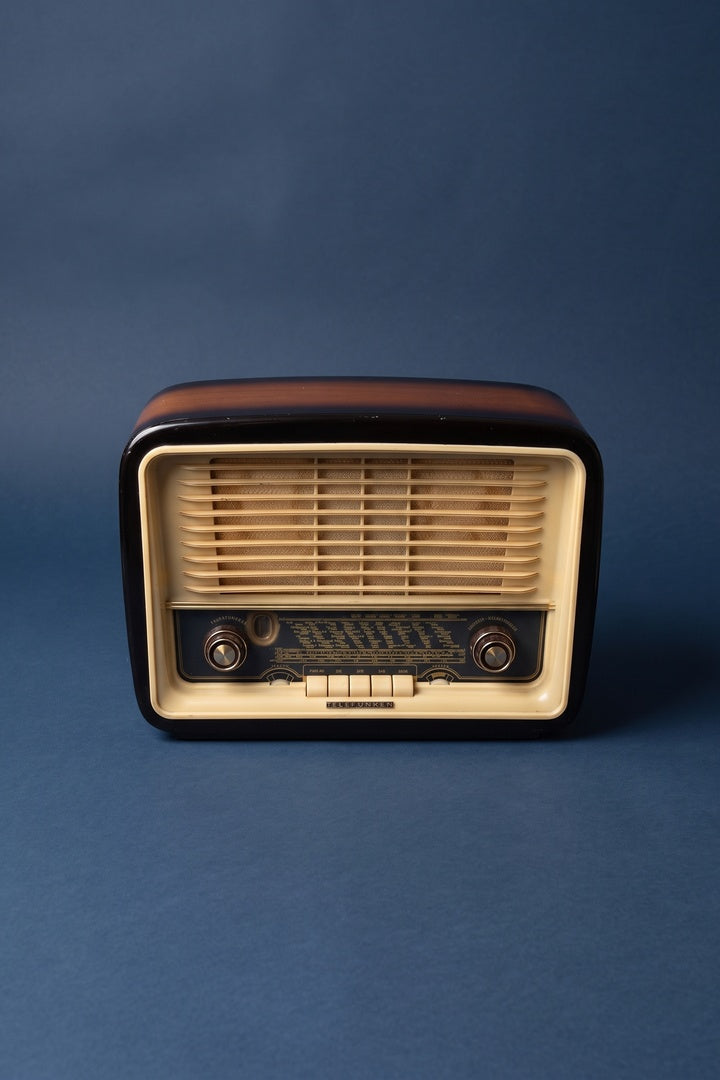 Radio Bluetooth Telefunken Vintage de 1954 - photo 2