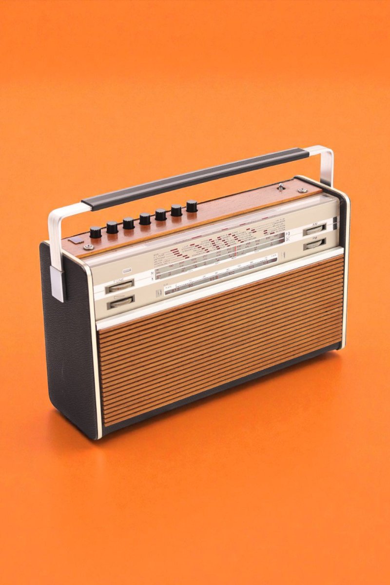 Transistor Bluetooth Radiola Vintage 70’s - radio - vintage - bluetooth - tsf - absolument - dab - modernisation - retrofit