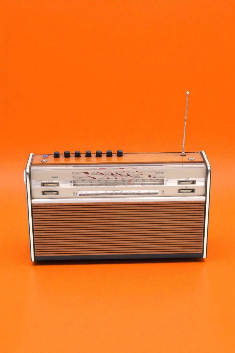 Transistor Bluetooth Radiola Vintage 70’s - radio - vintage - bluetooth - tsf - dab - modernisation - retrofit