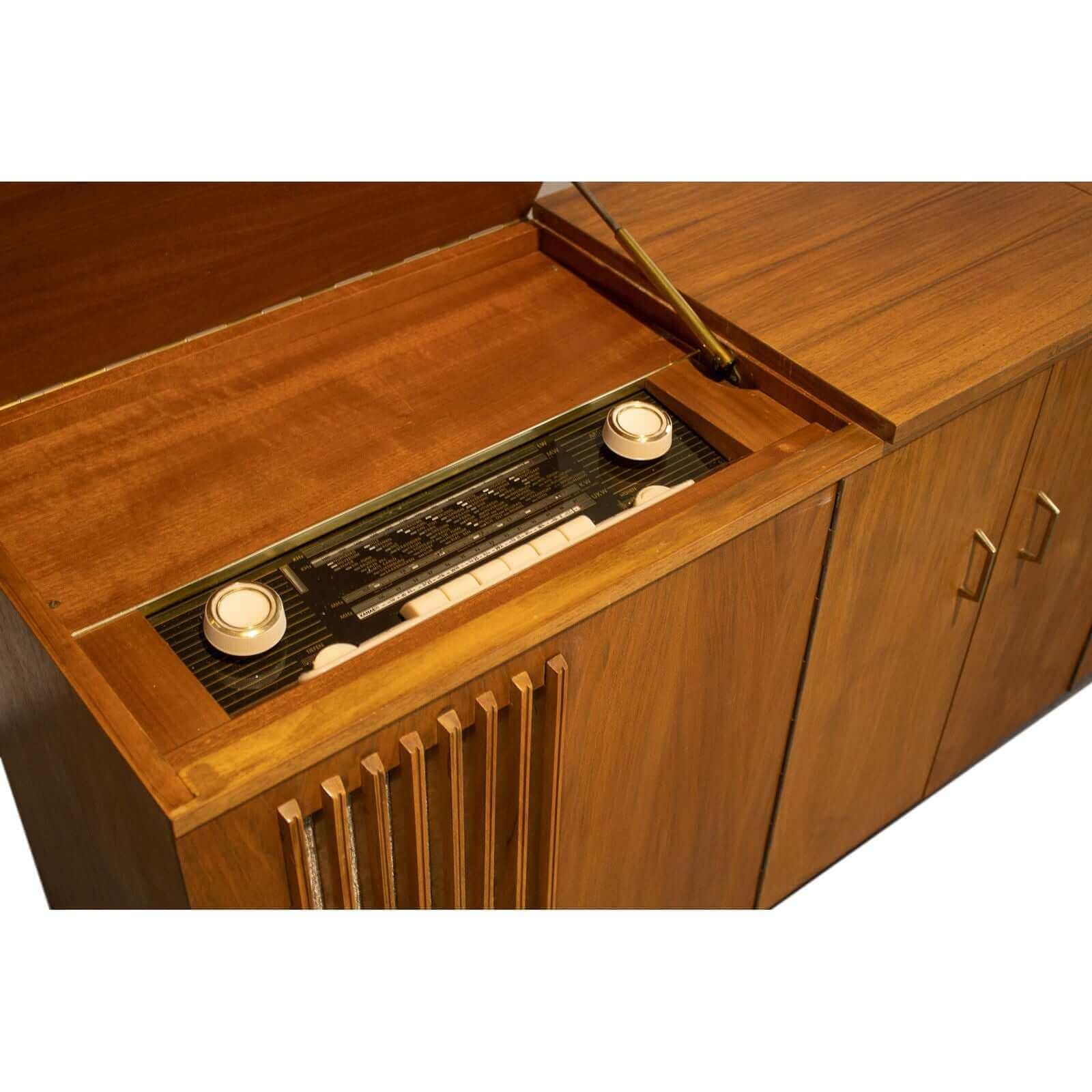 Meuble Bluetooth Kaiser Vintage 50’S - A.bsolument - absolument -radio - vintage - prodige - bluetooth